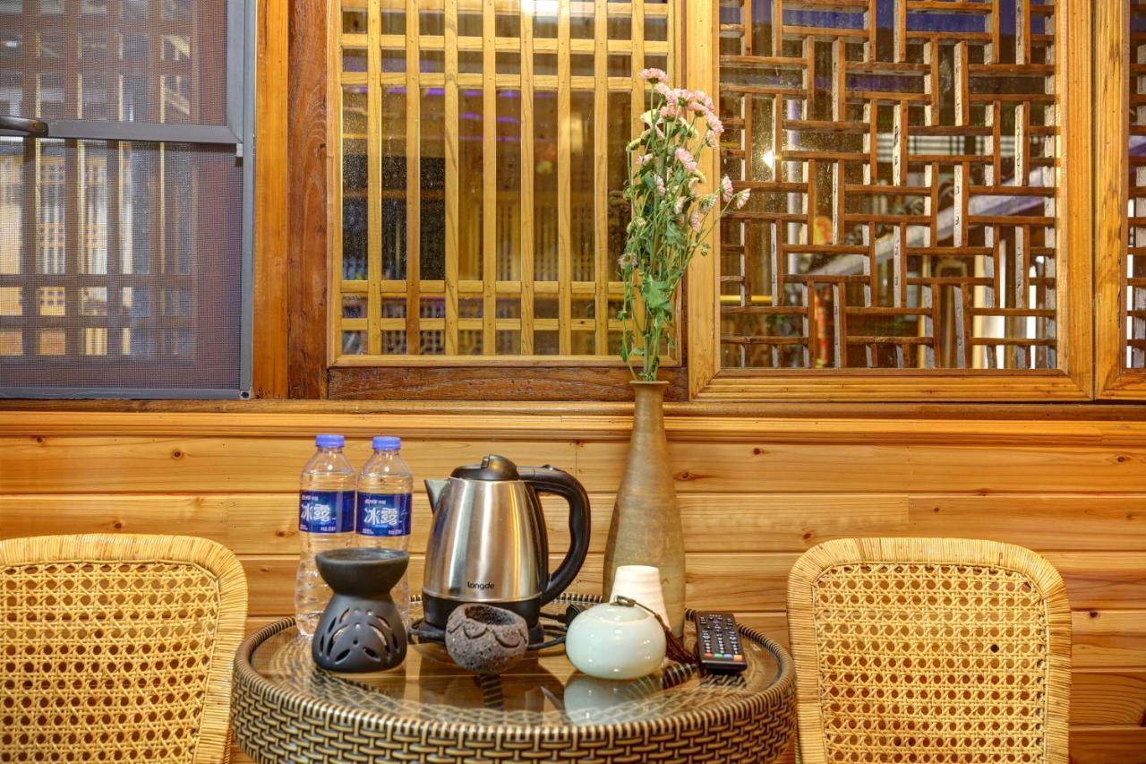 Dream Bay Hotel Tengchong Exterior photo